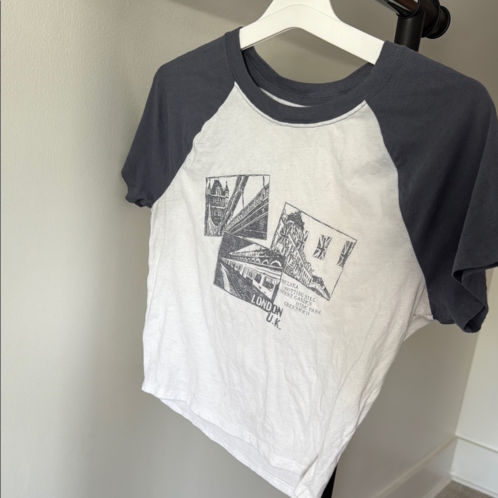 London Cropped Tee